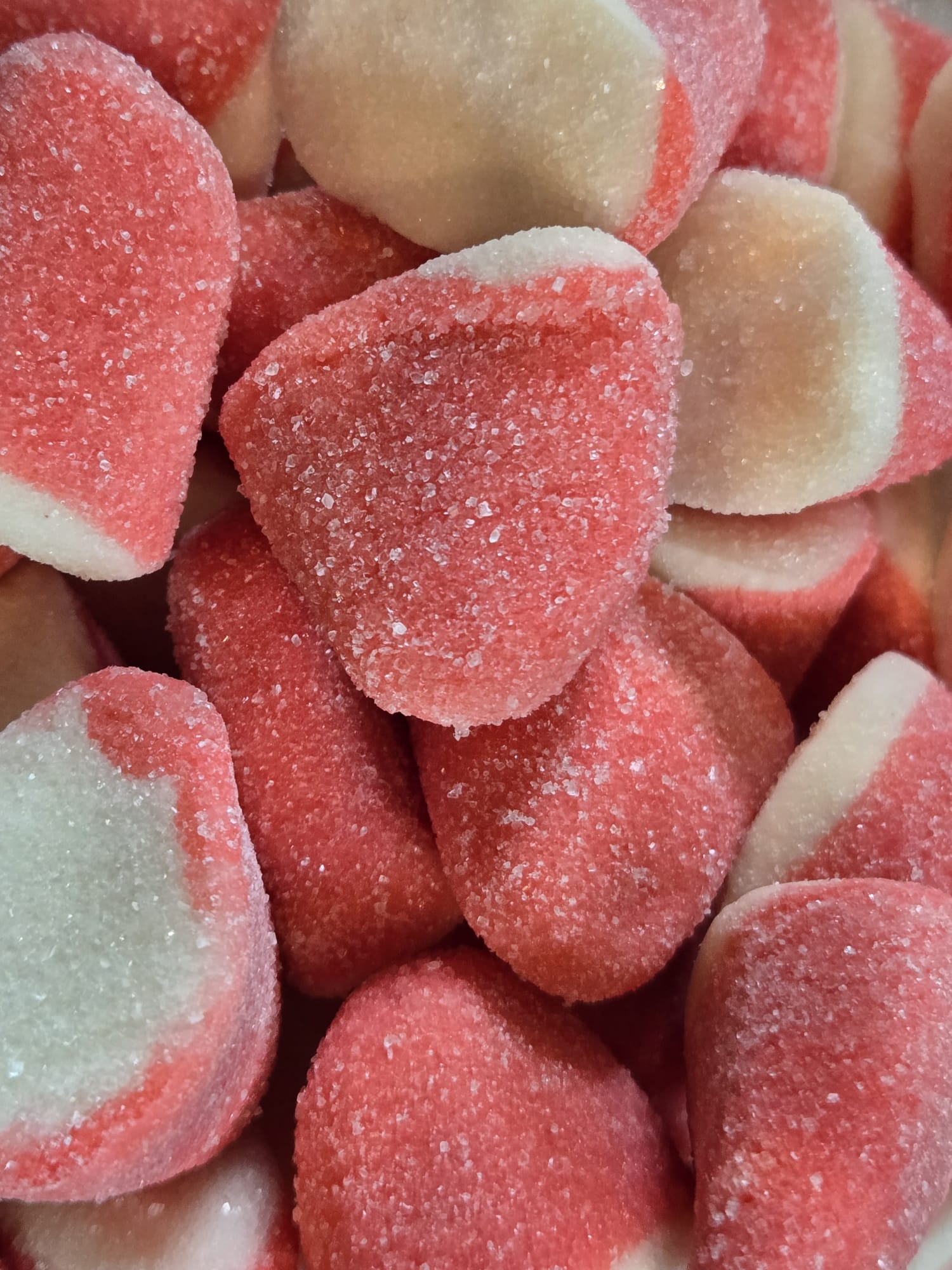 (VD) Strawberry Drops Gummies .jpg